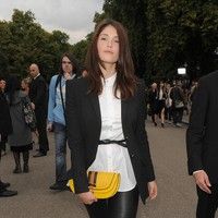 Gemma Arterton - London Fashion Week Spring Summer 2012 - Burberry Prorsum - Outside | Picture 82288